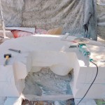 工欲善其事，必先利其器，『時光之河』於2018年初冬時節(jié)動工製作，西班牙雕塑家Nando Alvarez駐村臺中三周，打造一座跨越時空的時光之河。