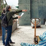 考慮到藝術(shù)品從各方面觀賞，有不同風(fēng)格的面貌，藝術(shù)家–陳煜權(quán)如指揮家般，讓藝術(shù)品完美登臺展演。