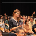 會(huì)後來(lái)賓提問(wèn)與講師熱烈互動(dòng)，讓講座不只單向傳遞，更成為想法交匯的溫暖場(chǎng)域。